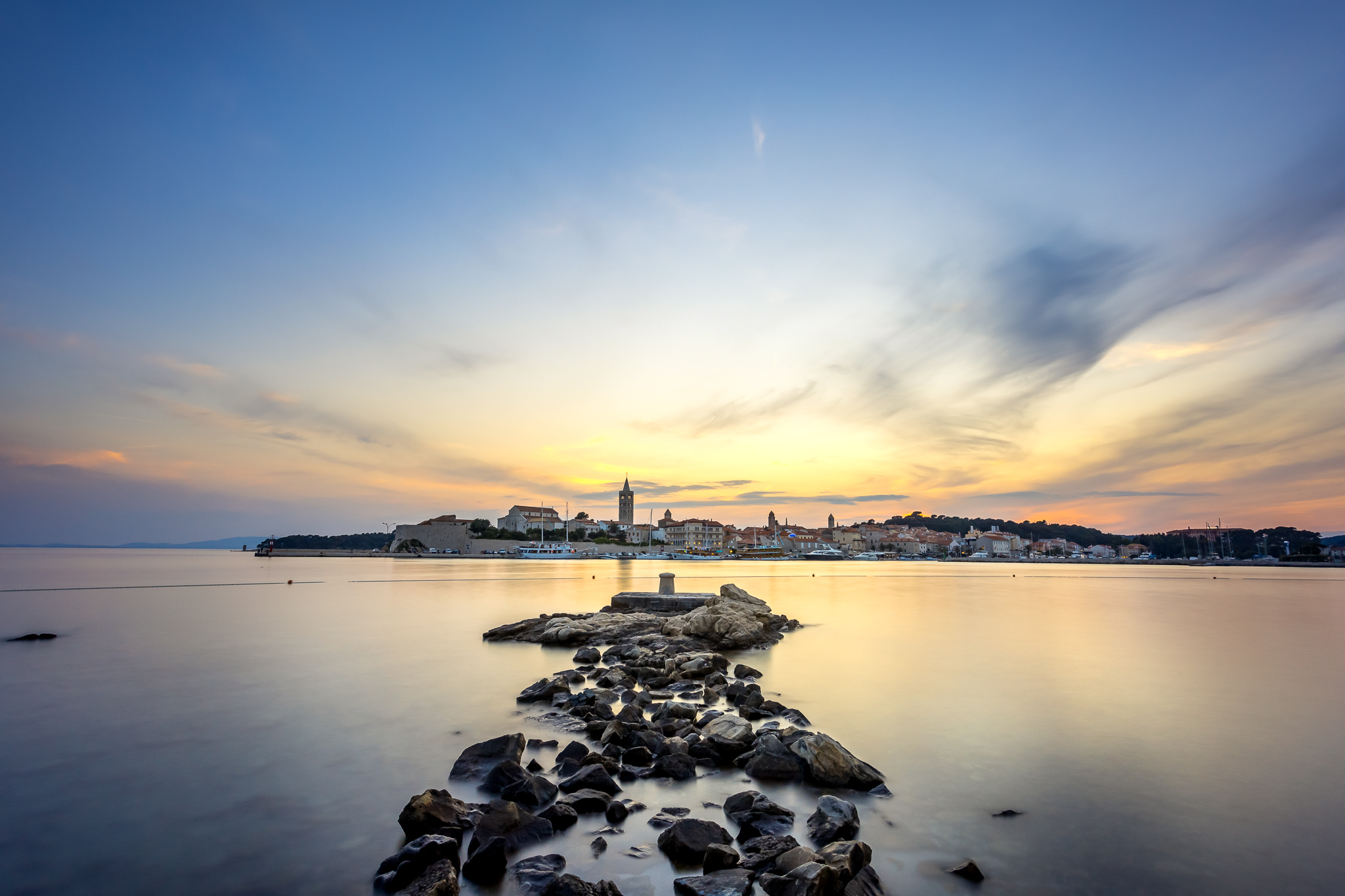 Küste und Inseln in der Kvarner Bucht